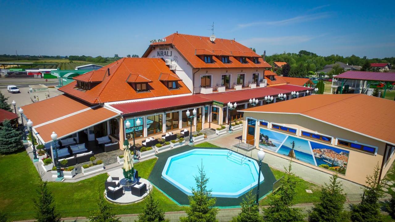 Hostel Green Donji Kraljevoc Ngoại thất bức ảnh