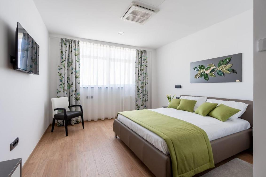 Hostel Green Donji Kraljevoc Ngoại thất bức ảnh