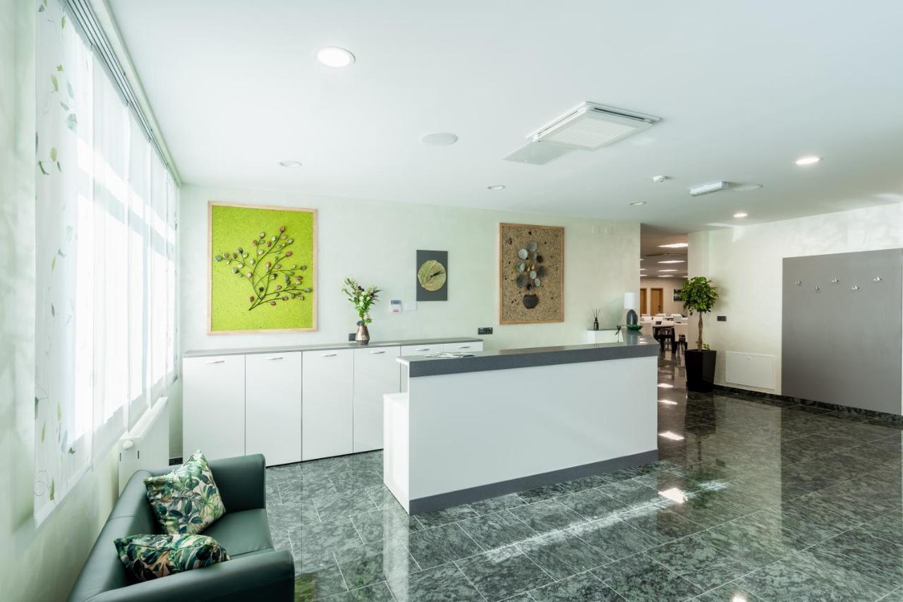 Hostel Green Donji Kraljevoc Ngoại thất bức ảnh