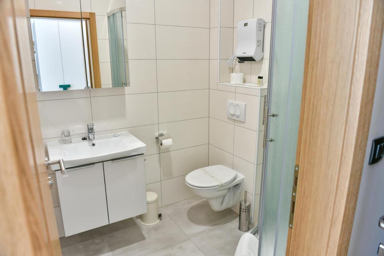 Hostel Green Donji Kraljevoc Ngoại thất bức ảnh