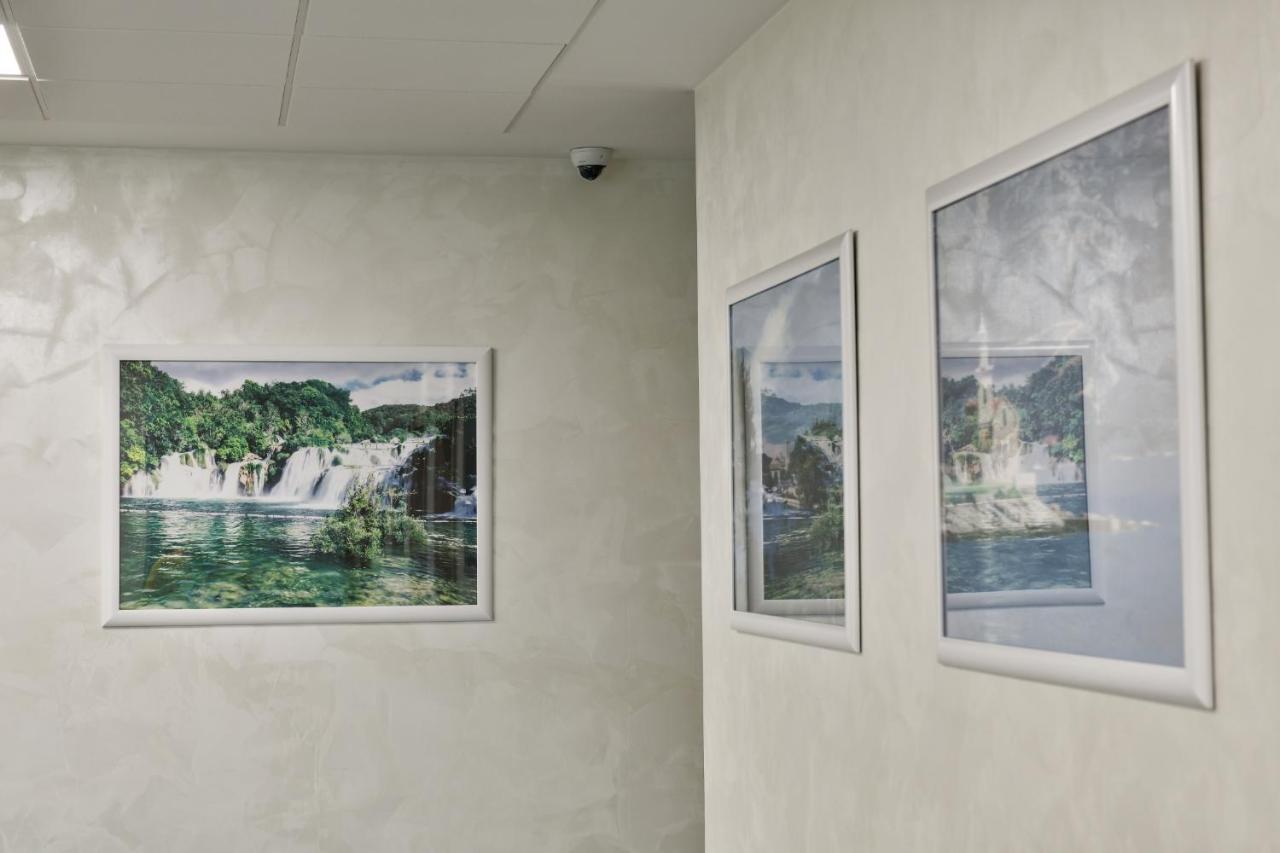 Hostel Green Donji Kraljevoc Ngoại thất bức ảnh